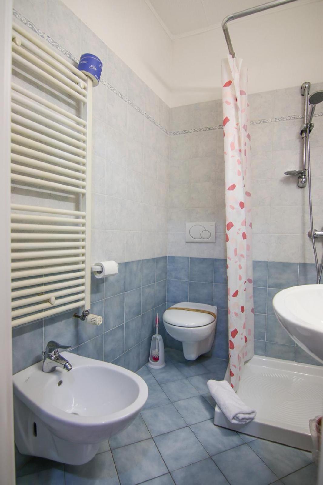 Luina Hotel 2*